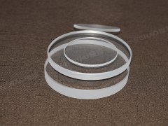 <b>How to Choose Between Round and</b>